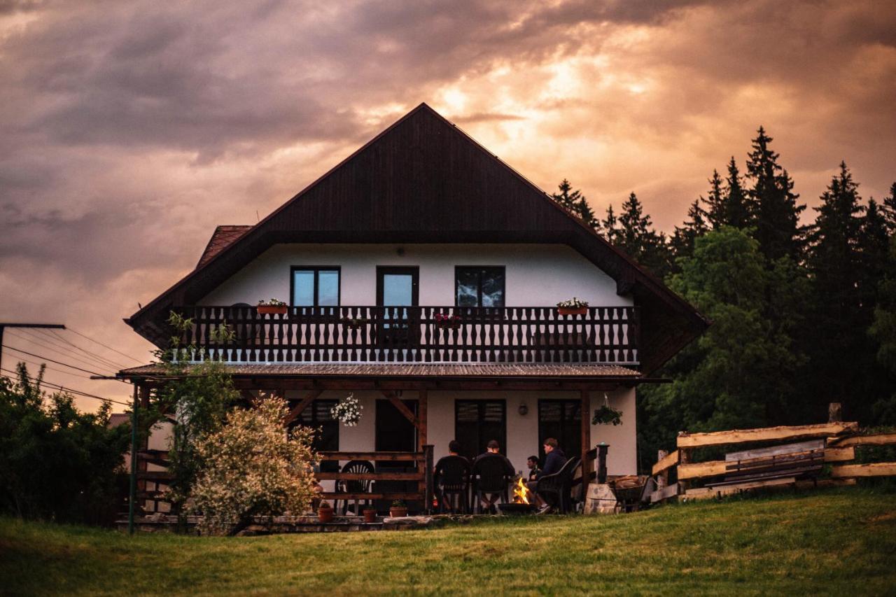 Apartmany Ve Mlejne Cachrov Exterior foto